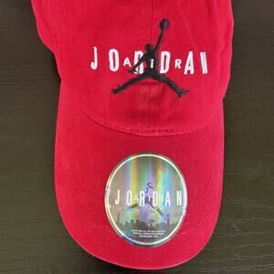 Air Jordan Youth Red Hat- Used